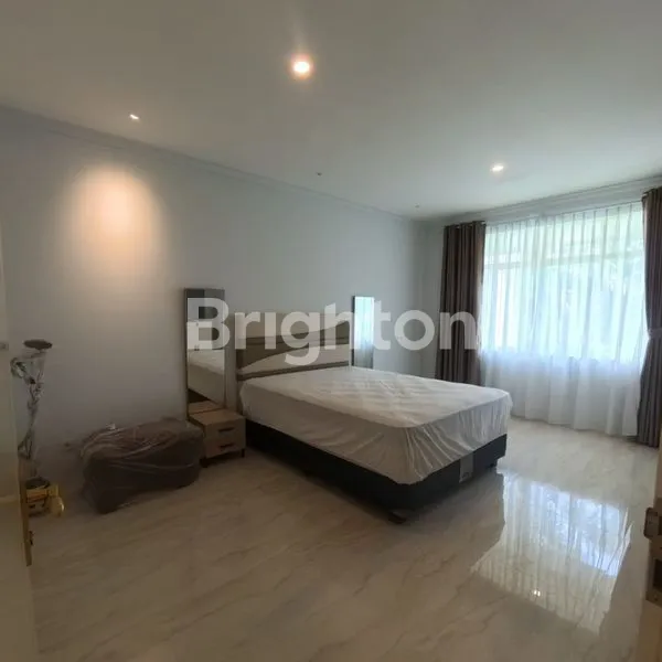 image RUMAH CANTIK DI CLUSTER BERNUANSA BALI (5)