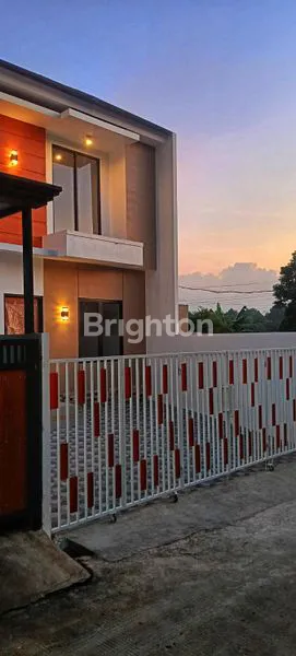 image RUMAH CANTIK 2 LANTAI DI SAWANGAN BOGOR  (6)