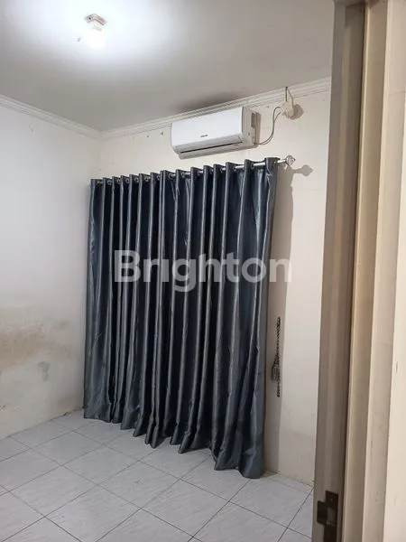 image RUMAH DISEWAKAN KOSONGAN BSB VILLAGE (6)