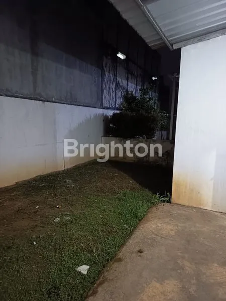 image RUMAH DISEWAKAN KOSONGAN BSB VILLAGE (3)