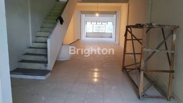 image RUKO DISEWA 2,5LANTAI SIAP PAKAI (5)