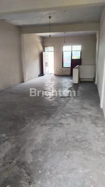 image RUKO DISEWA 2,5LANTAI SIAP PAKAI (6)