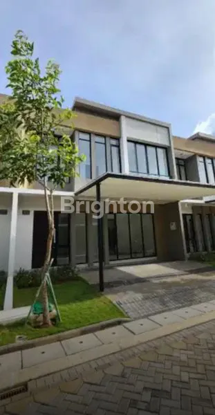 image RUMAH MEWAH 3 KT DI PIK 2 CLUSTER CALIFORNIA (1)