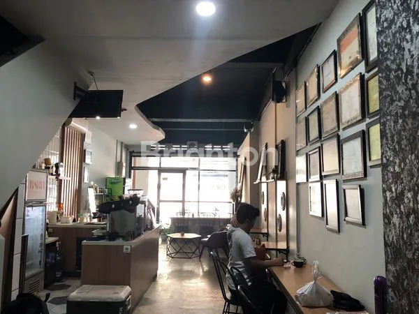 image RUKO 4 LANTAI LB 200M² DI BANDUNG STRATEGIS (3)