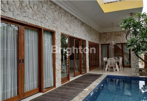 image VILLA CANTIK 10 MENIT KE PANTAI PANDAWA  (1)