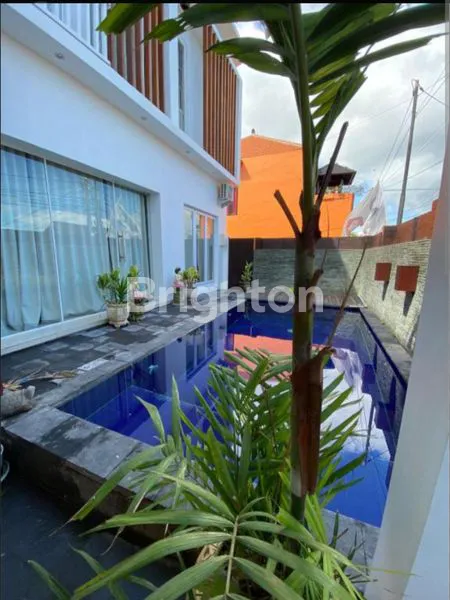 image RUMAH MEWAH 5 KT + KOLAM RENANG DI JIMBARAN (2)