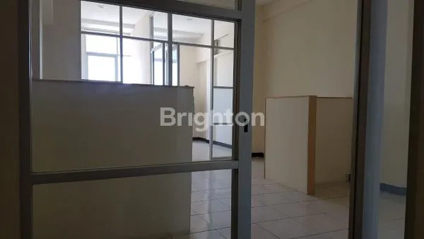 image RUKO RUNGKUT 3.5 LANTAI PARKIR LUAS (5)