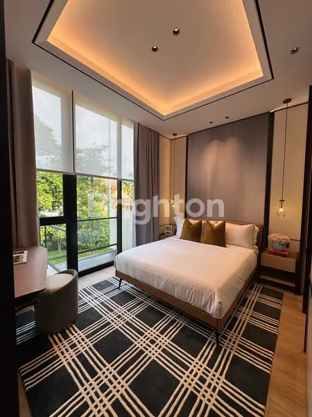 image RUMAH MEWAH BELMONT HOMES, LIPPO VILLAGE KARAWACI (5)