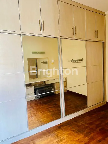 image SEWA RUMAH MEWAH KEMANG, JAKARTA SELATAN. LOKASI STRATEGIS, ADA POOL (6)