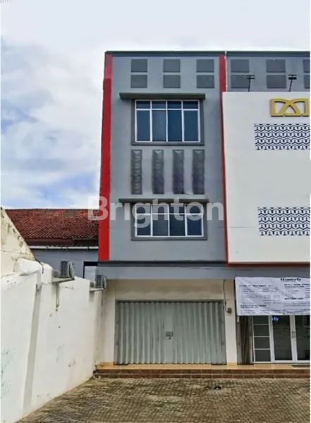 image SEWA RUKO 3 LANTAI PINGGIR JALAN PANGERAN ANTASARI (2)