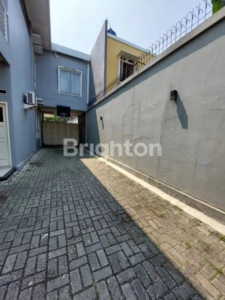 image RUMAH MEWAH STRATEGIS DI BINA MARGA RAWALUMBU BEKASI (8)