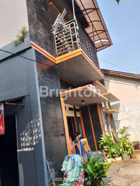 image RUMAH  2 LANTAI  SEDERHANA  DI  JAKARTA SELATAN  (5)