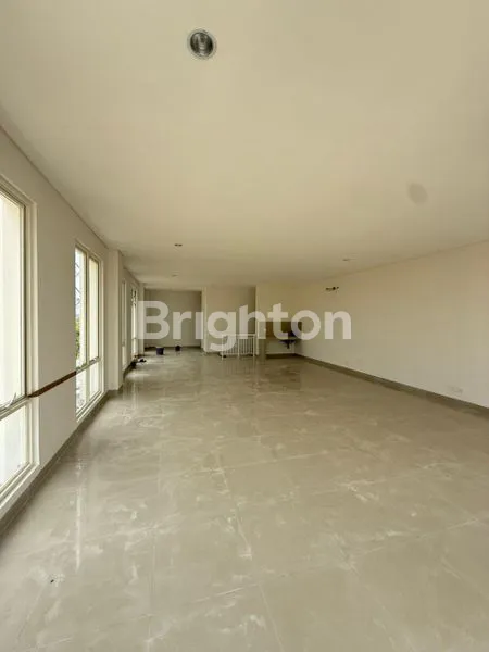 image RUKO HOOK PODOMORO PARK BANDUNG 3,5 LANTAI FREE PPN (8)