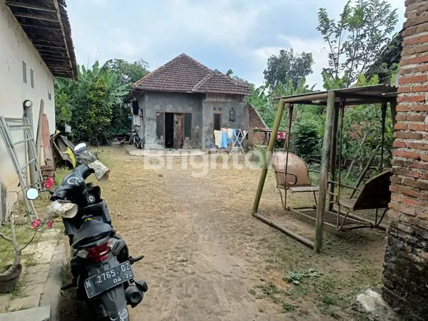 image RUMAH BANGUNAN LAMA DAN TANAH JL. TUNGGUL AMETUNG KECAMATAN TUMPANG MALANG (2)