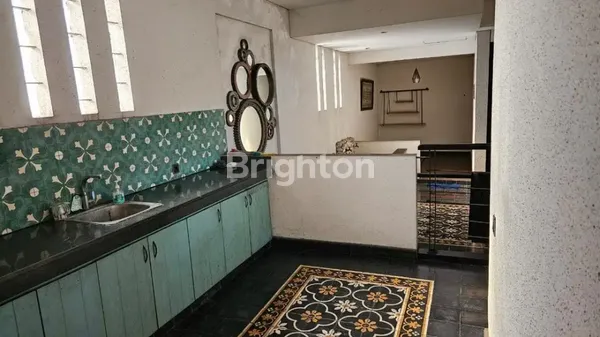 image RAYA DEMAK SIAP PAKAI COCOK KANTOR / SHOWROOM / CAFE STRATEGIS DEKAT TOL DUPAK (5)