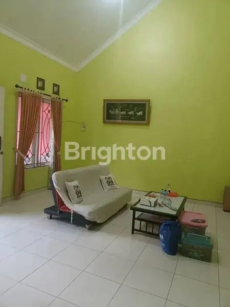 image PURIMAS REGENCY SIAP HUNI STRATEGIS DEKAT UPN DAN MERR (3)