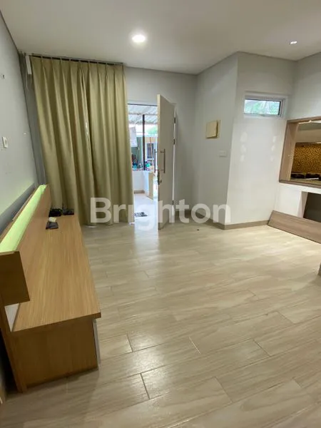 image RUMAH CANTIK SIAP HUNI FULL RENOV GADING SERPONG (2)