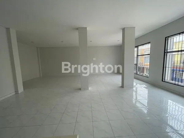 image RUKO GANDENG SIAP USAHA JL BOULEVARD GADING SERPONG TANGERANG (5)