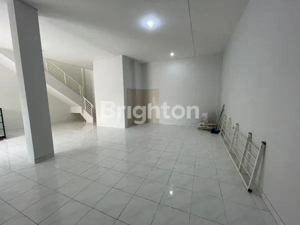 image RUKO GANDENG SIAP USAHA JL BOULEVARD GADING SERPONG TANGERANG (4)