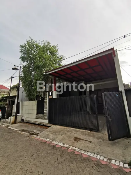 image RUMAH 2LT DI RUNGKUT MENANGGAL HARAPAN SURABAYA DEKAT MERR, TOL WARU JUANDA, GUNUNGANYAR, UNIV UPN (2)