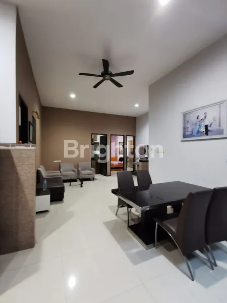 image RUMAH 2LT DI RUNGKUT MENANGGAL HARAPAN SURABAYA DEKAT MERR, TOL WARU JUANDA, GUNUNGANYAR, UNIV UPN (6)