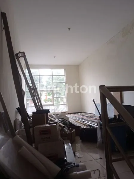 image RUKO 2 LANTAI STRATEGIS DI SUKUN, LT 65M² (4)