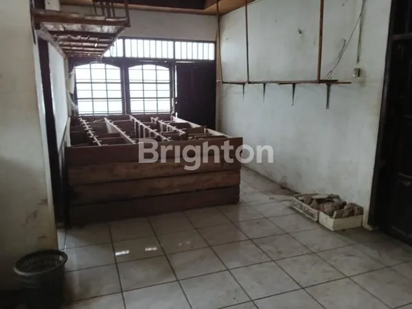 image TOKO BANGUNAN + GUDANG STRATEGIS DI LEUWILIYANG (7)