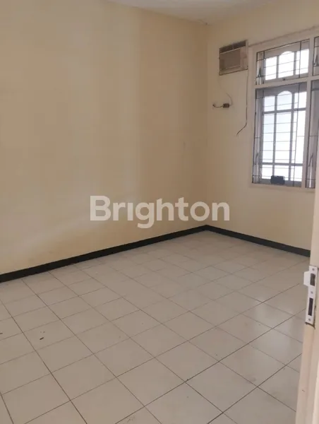 image RUMAH SIAP HUNI LEBAR 12 DARMO PERMAI UTARA, SURABAYA BARAT (6)