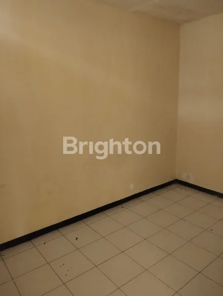 image RUMAH SIAP HUNI LEBAR 12 DARMO PERMAI UTARA, SURABAYA BARAT (8)