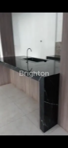 image RUMAH MEWAH 2 LANTAI (5)