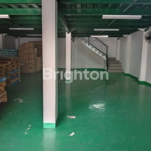 image DIJUAL GUDANG SIAP PAKAI DI SEDAYU JAKARTA BARAT  (3)