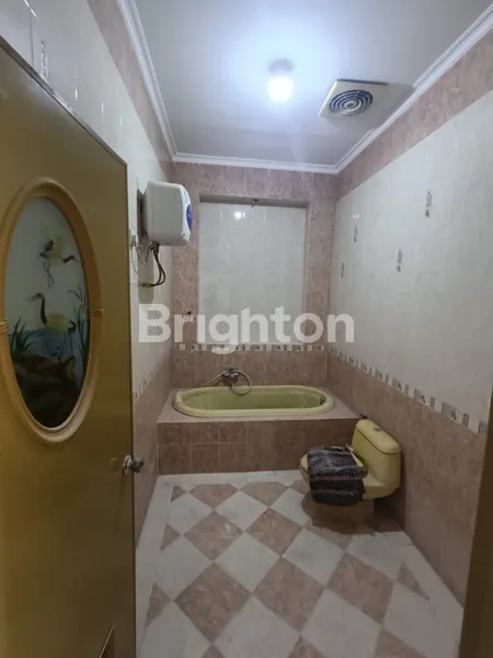 image RUMAH MEWAH LOKASI DHARMAHUSADA  MAS SURABAYA TIMUR (5)