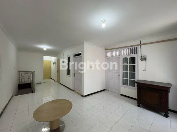 image RUMAH KOST DEKAT KAWASAN CANDI GATSU (2)