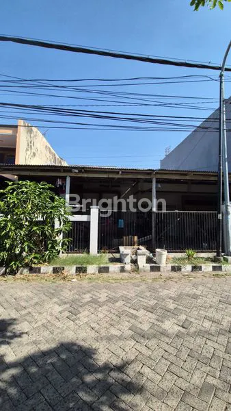 image RUMAH BARU LT 120 LB 180 DI KUTISARI (1)