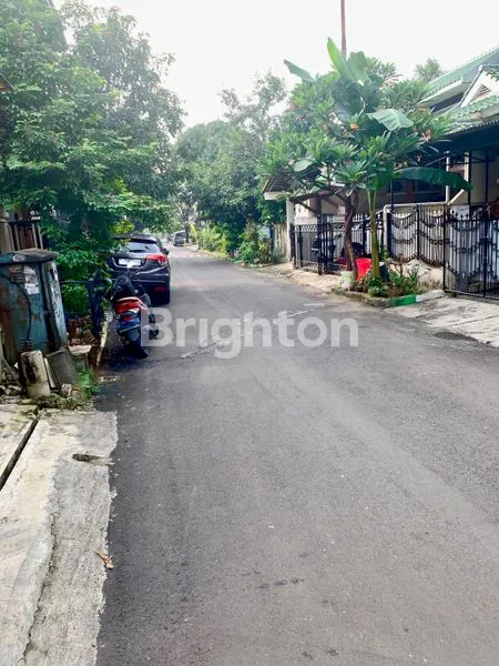 image DIJUAL CEPAT & MURAH RUMAH FULL FURNISHED 2 LANTAI DI CLUSTER ITALY, CIPONDOH – TANGERANG (2)