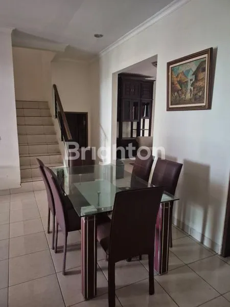 image RUMAH 2 LANTAI SIAP HUNI FULL FURNISHED DELATINOS BSD (5)