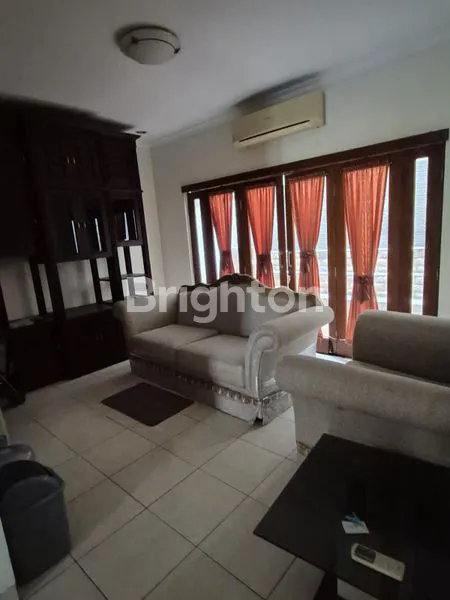 image RUMAH 2 LANTAI SIAP HUNI FULL FURNISHED DELATINOS BSD (4)