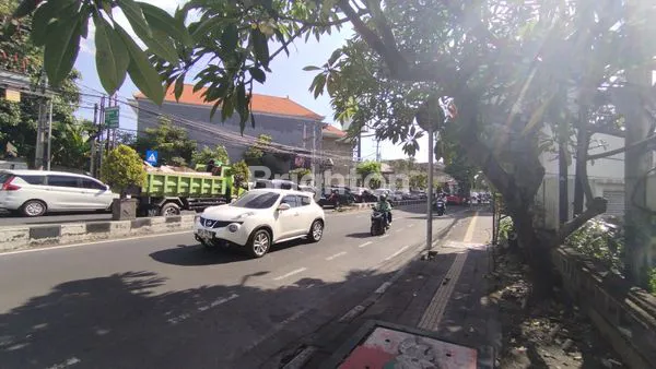 image GEDUNG KOMERSIAL 4 LANTAI SIAP PAKAI | FASILITAS KEAMANAN LENGKAP (HYDRANT, SPRINKLER) | DENPASAR BARAT (6)