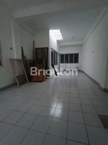 image RUKO 3 1/2 LANTAI PERNIAGAAN TIMUR (7)