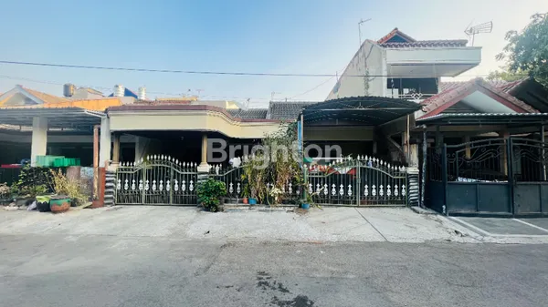 image RUMAH BARUK UTARA SURABAYA (1)