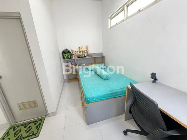 image RUMAH MODERN SEMAMPIR TENGAH MERR RUNGKUT SUKOLILO SURABAYA TIMUR (2)