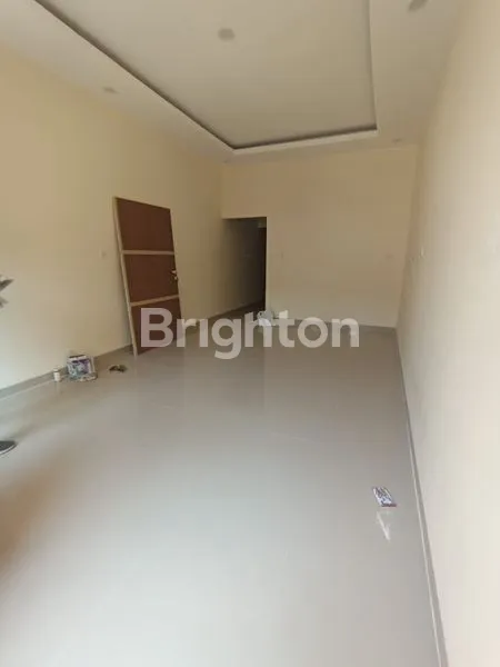 image RUMAH BARU SHM 3,5 LANTAI DI GROGOL JAKARTA BARAT (2)