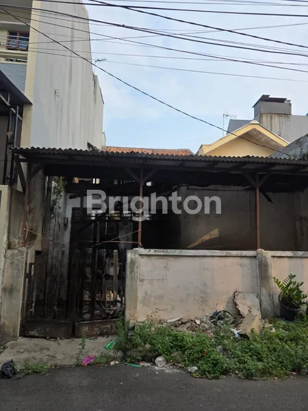image URGENT RUMAH HITUNG TANAH DI TOMANG JALAN DUA MOBIL GROGOL JAKARTA BARAT (1)