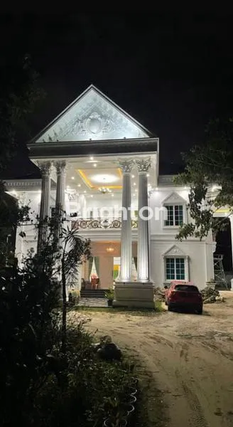 image RUMAH MEWAH DEKAT JL SUDIRMAN DEKAT BANDARA (1)