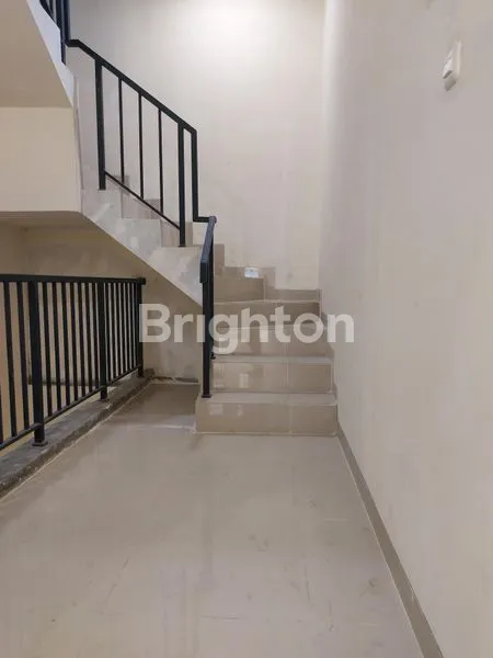 image RUMAH BARU 3 LANTAI DURI KEPA JAKBAR (3)