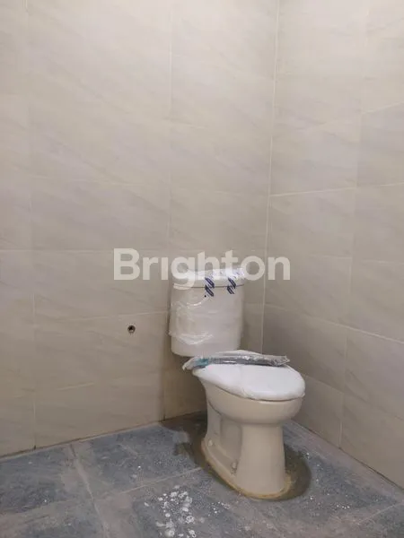 image RUMAH BARU 3 LANTAI DURI KEPA JAKBAR (8)