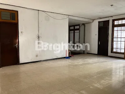 image RUMAH LAMA SIAP HUNI VILA KALIJUDAN (2)