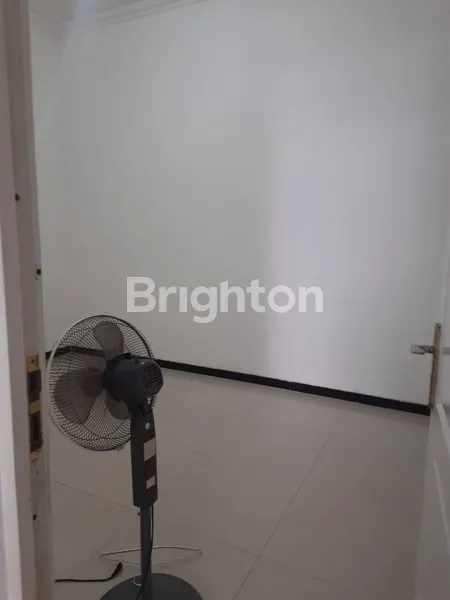 image RUMAH LEBAK KENJERAN PLOSO PAKUWON CITY TOWN HOUSE FULL GALVALUM 2LT (3)