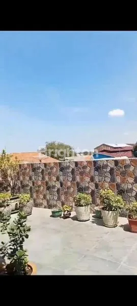 image CUSTOMIZE EXCLUSIVE MOCA COMERCIAL HOUSE (3)