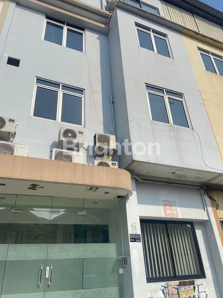 image RUKO STRATEGIS DEKAT MOI, SEMI FURNISH (1)